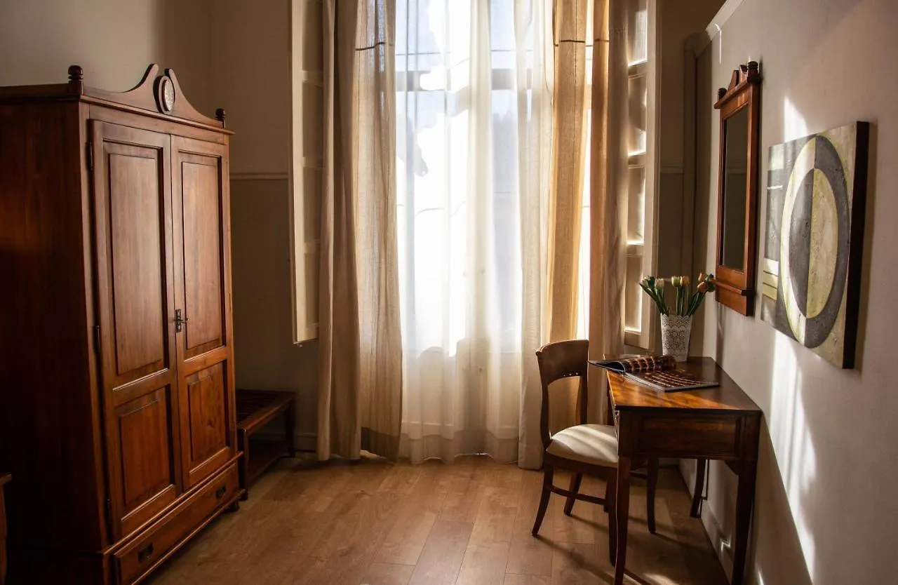 La Collegiata Guest House Katania